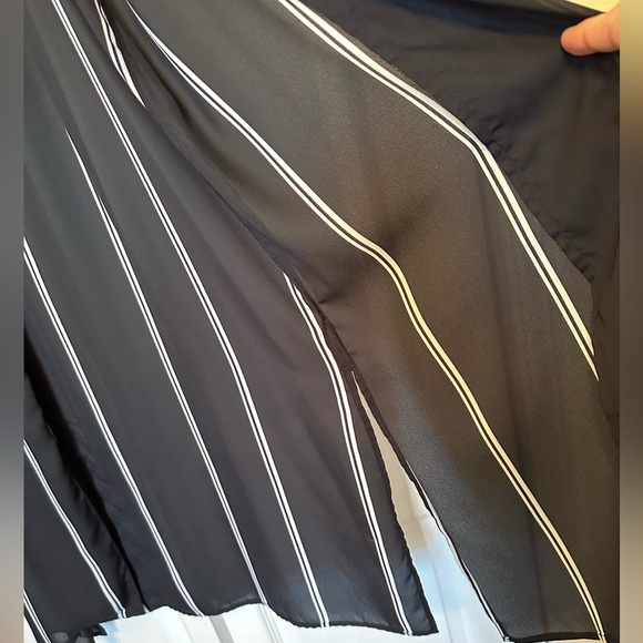 Sleeveless, open-front duster - Picture 3 of 5